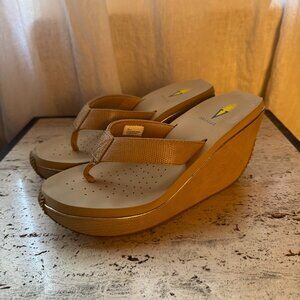 Volatile Canova Wedge Flip Flop Sandal